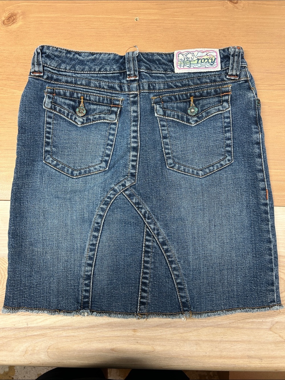 Roxy Denim Mini Skirt in Medium Blue size 16 for youth - Picture 2 of 4